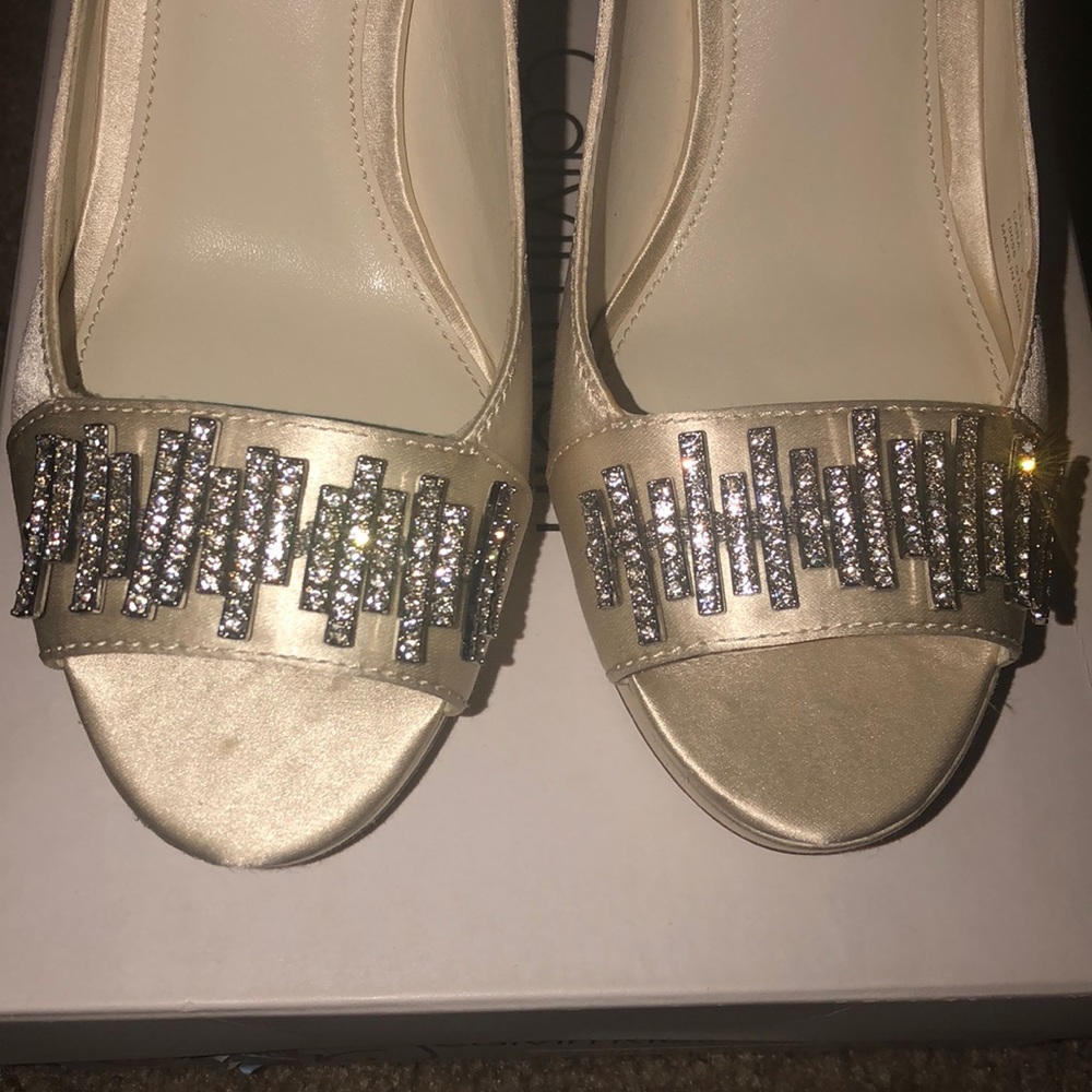 Calvin Klein bridal shoes - Picture 3 of 8